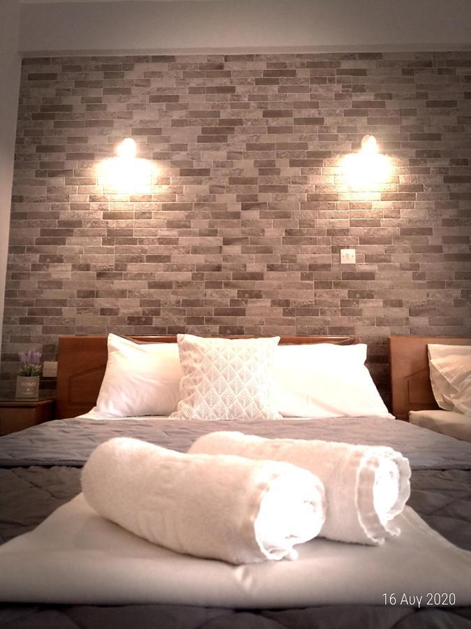 Adonis Apartments Paralia Katerinis Exterior photo